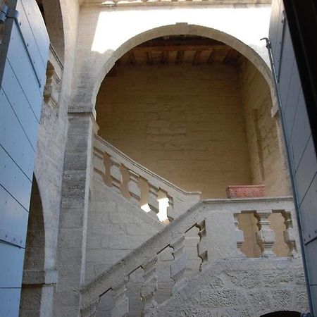 Le Richelieu Bed and Breakfast Uzès Exteriör bild