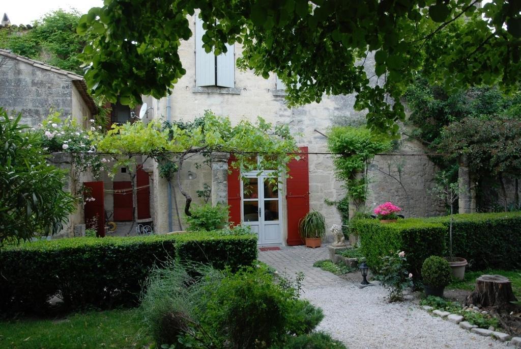 Le Richelieu Bed and Breakfast Uzès Exteriör bild