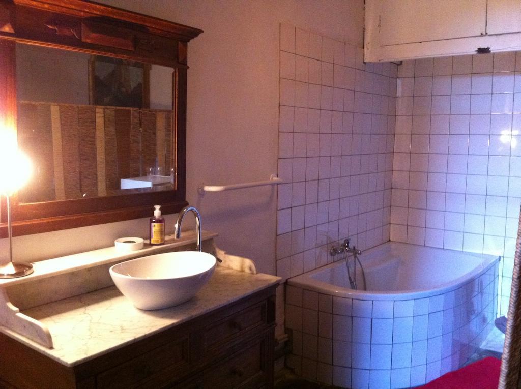 Le Richelieu Bed and Breakfast Uzès Exteriör bild